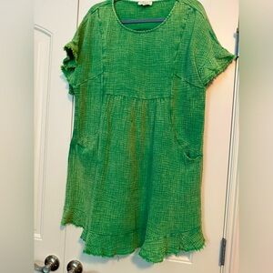 Umgee green gauze 100% cotton dress. Worn for about 4 hours. Size XL.